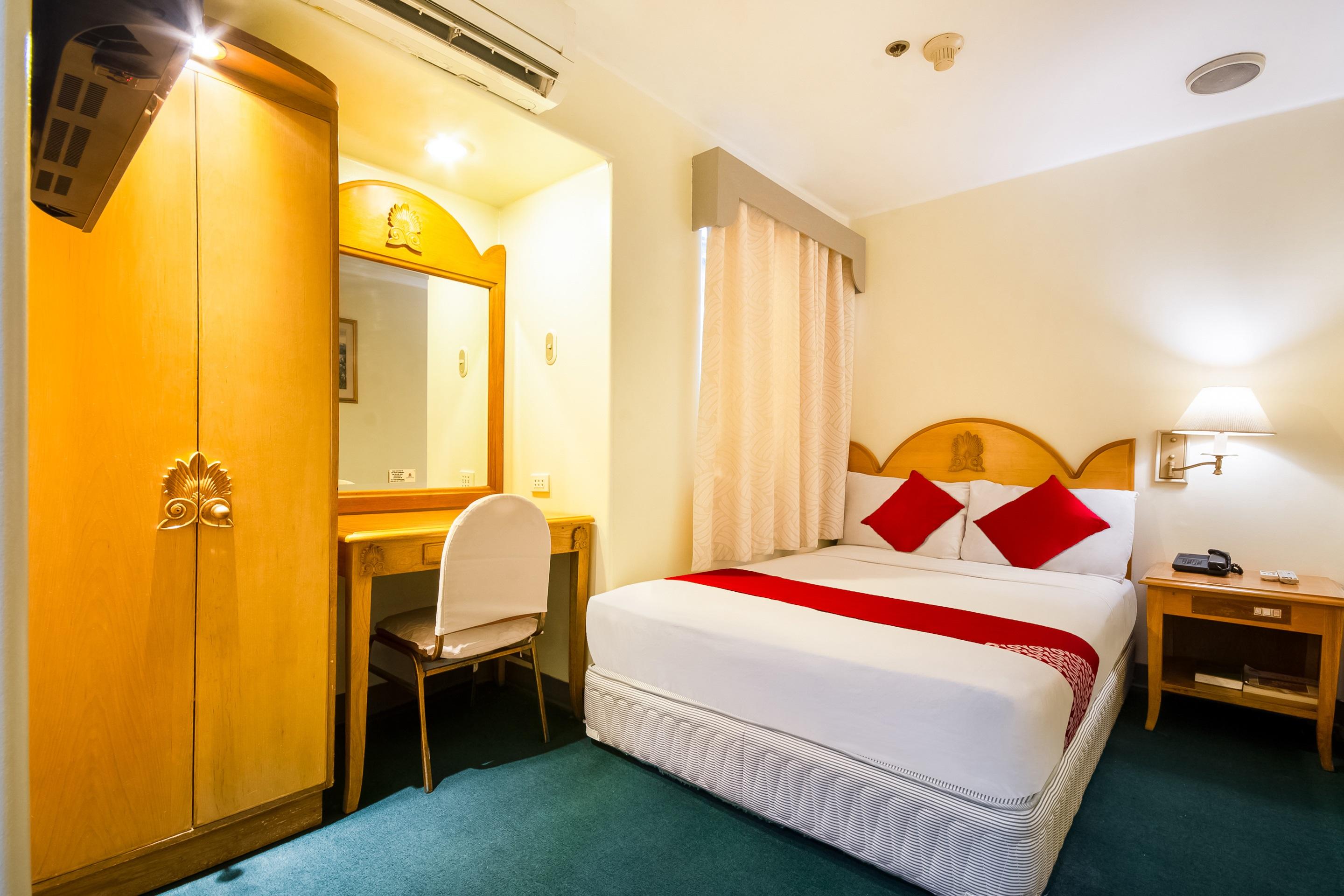 Palladium Suites Hotel Cebu Bagian luar foto