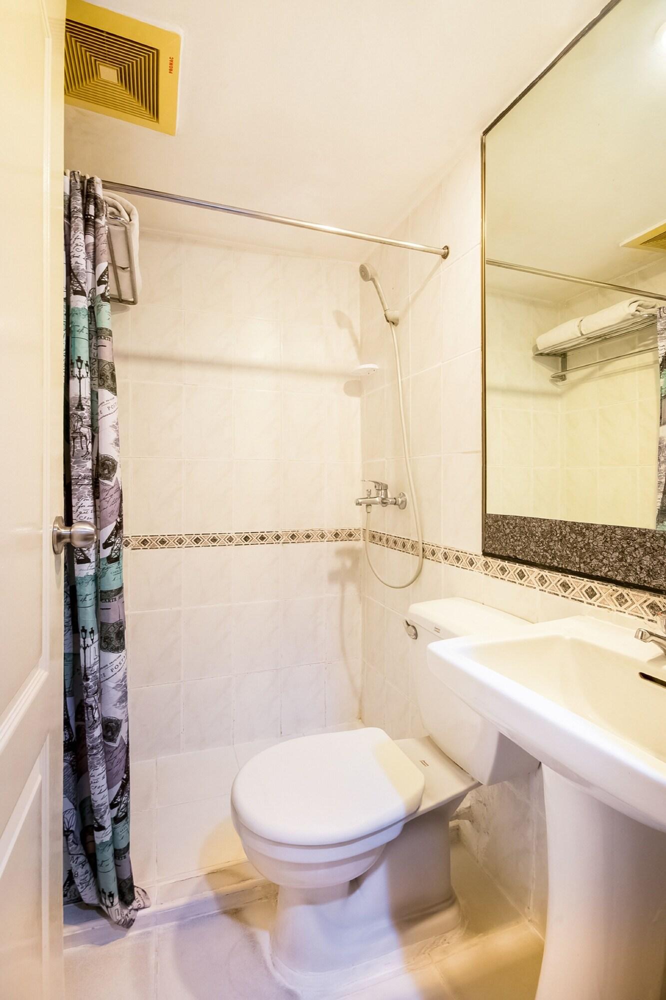Palladium Suites Hotel Cebu Bagian luar foto