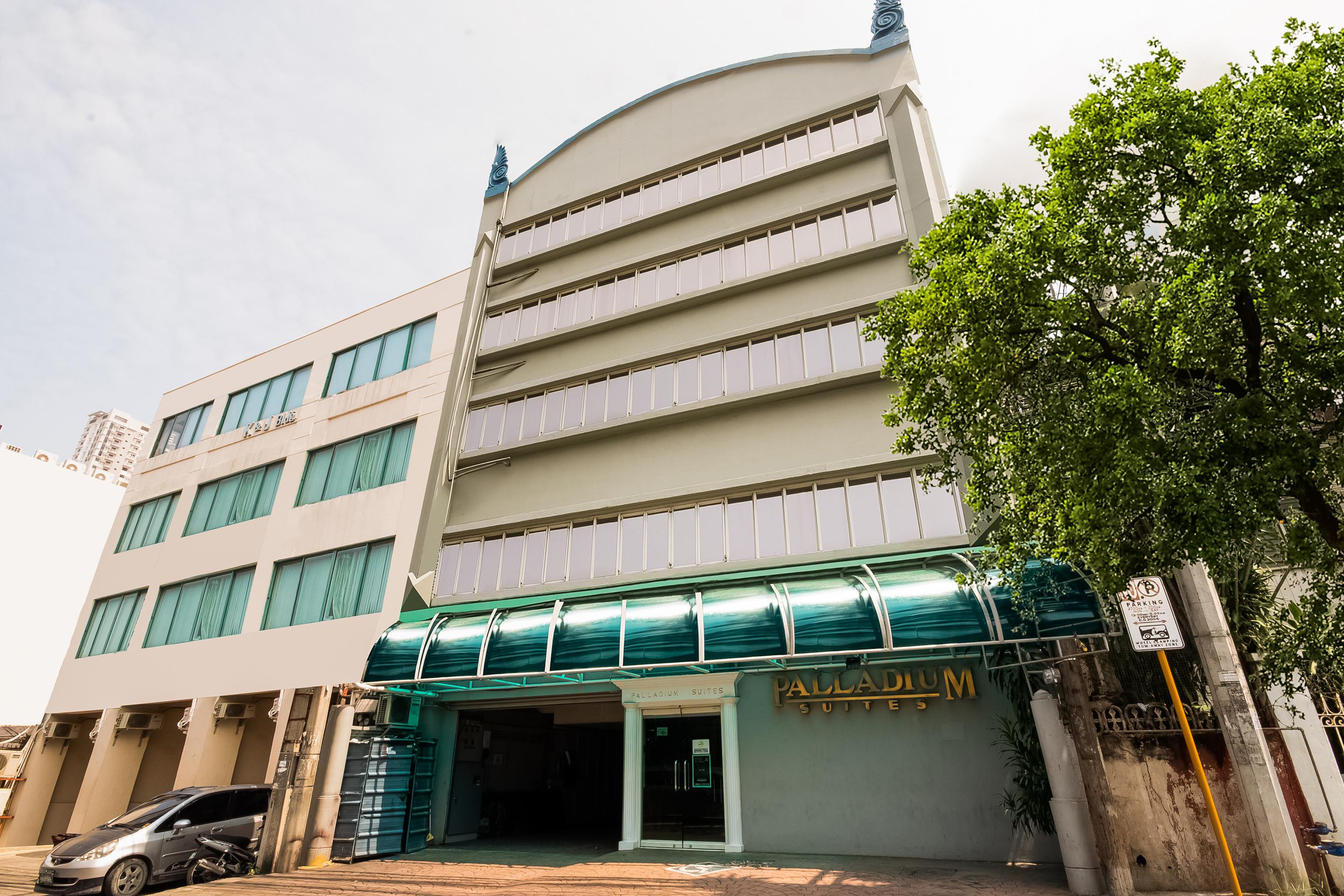 Palladium Suites Hotel Cebu Bagian luar foto