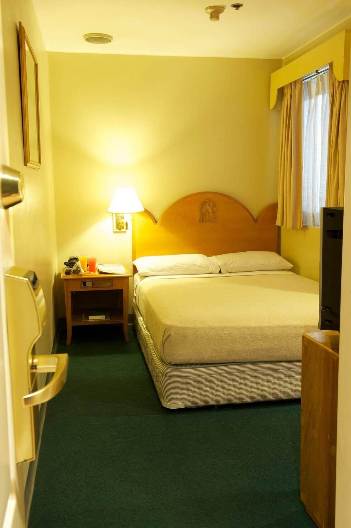Palladium Suites Hotel Cebu Bagian luar foto